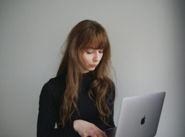 mathilde-lmd-PTiQqAKzbmM-unsplash